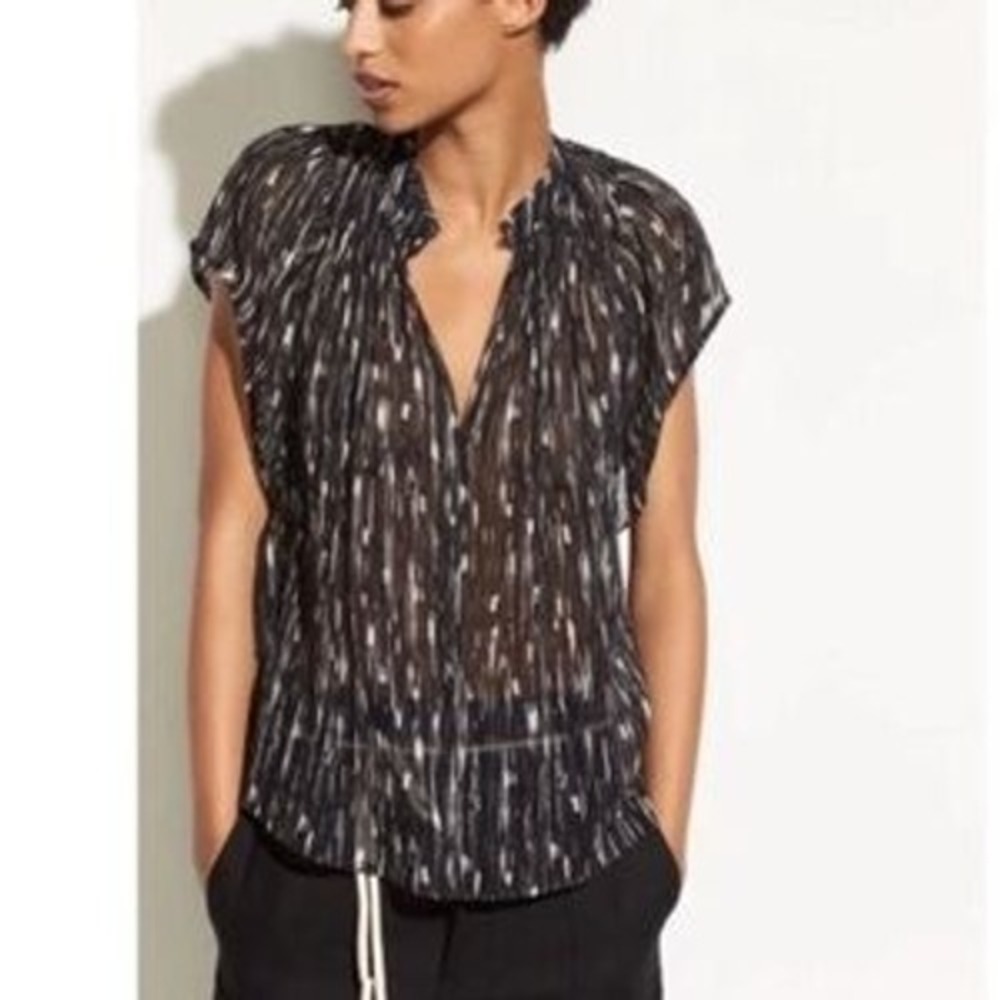Vince Blouse Womens M Black White Ikat Pleated Silk Blend V503912019 Luxury Top